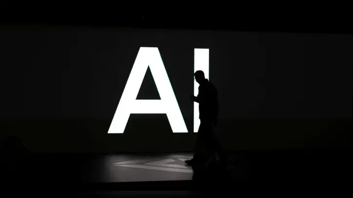 Judge warns AI could stunt lawyers' training and harm their clients