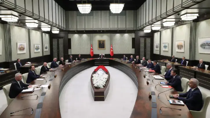 Kabine toplanıyor: Ana gündem fon krizi ve Terörsüz Türkiye