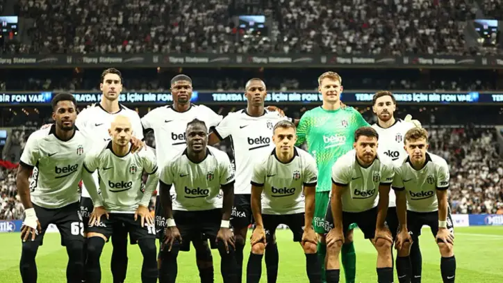 Beşiktaş'ın yıldız transferleri göz doldurdu! Vlahovic krallığa koşuyor, Trossard asistle başladı - ASpor