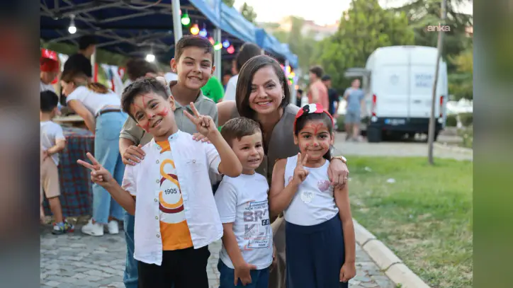 Karabağlar’da “Neşeli Sokaklar” üçüncü sezonunu tamamladı