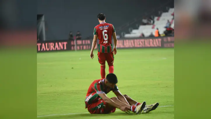 Karşıyaka, Gaziemir Spor'a 1-0 yenilince teknik direktör Basatemür istifa etti