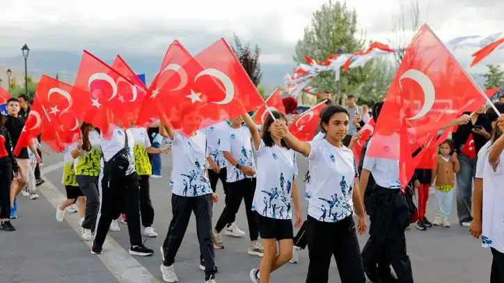 Kayseri'de yaz spor okullarının finali kutlandı!