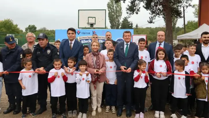 Kınık İlkokulu’nda Bilim ve Teknoloji Atölyeleri açıldı