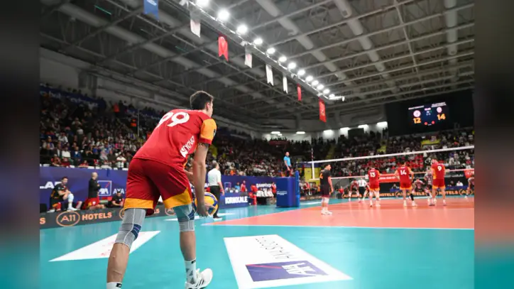 Bakan Bak, Kırıkkale'de spor kompleksini açtı; Galatasaray Madeş Mobilya 3-1 kazandı