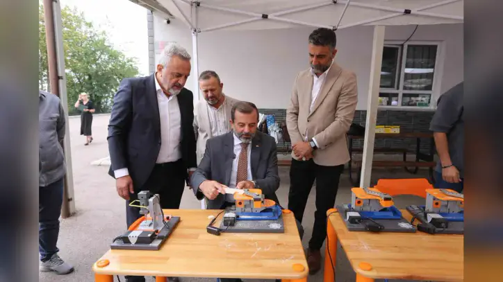 GÜRSU BELEDİYESİ BİLİM MERKEZİ TARAFINDAN HAZIRLANAN VE TÜBİTAK 4009 PROGRAMI KAPSAMINDA...