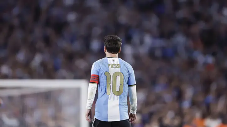 Lionel Messi’ye görkemli veda! Tarihi maçta Beşiktaş’ın yıldızı da forma giydi…