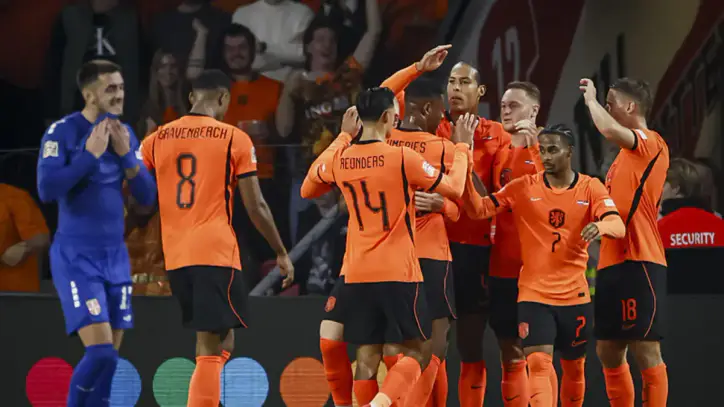 Maç Özeti İzle | Hollanda, Sırbistan engeline takılmadı!