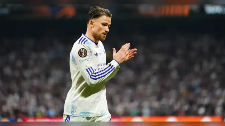 Aston Villa'da Matty Cash: Fenerbahçe maçı önemli bir test olacak!