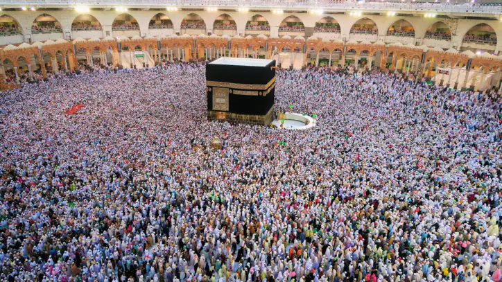 Mecca Put On Air Raid Alert For First Time In History As Houthis Target Saudi