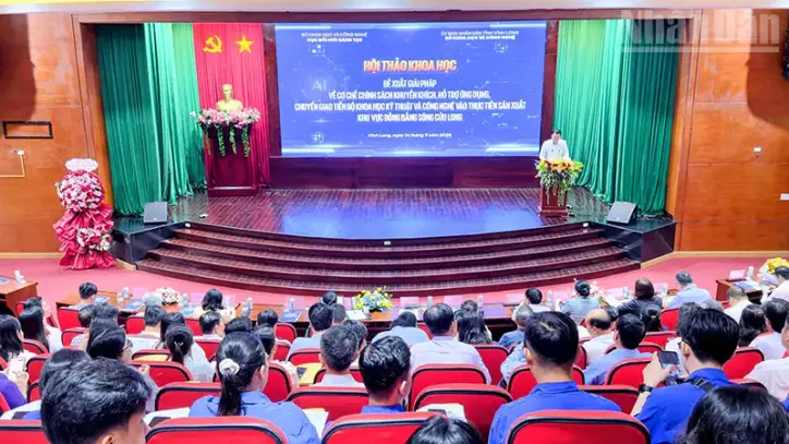 Mekong Deltası bölgesindeki üretim uygulamalarına bilim ve teknolojinin uygulanması.