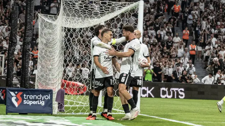 Melih Saatçı yazdı: 'Beşiktaş doğru yolda ilerliyor'