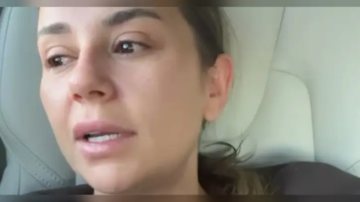 Merve Özbey, konser arasında merdivenlerden düştü! Sağlık durumu hakkında açıklama geldi