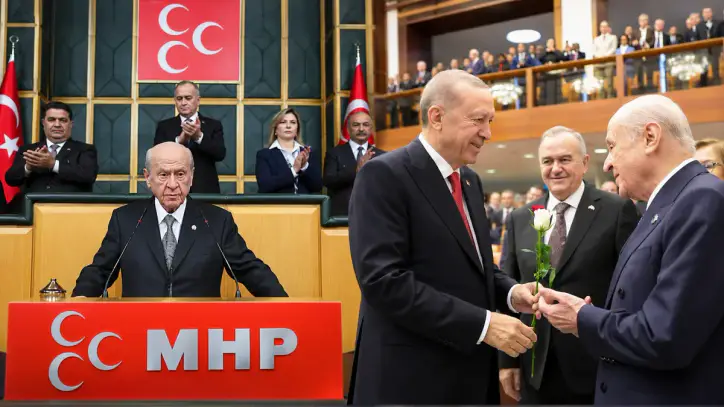 MHP Genel Başkanı Bahçeli'den Başkan Erdoğan açıklaması: 3. kez adaylığı gereklidir