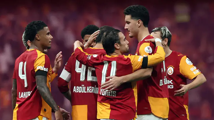 Milliyet yazarları Galatasaray'ın galibiyetini yazdı! 'Muhteşem geri dönüş'