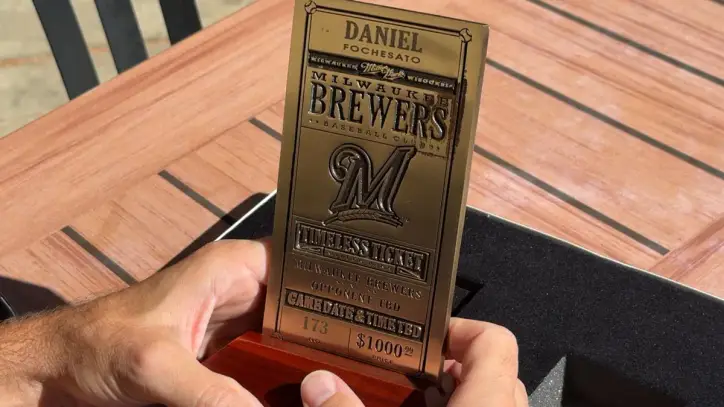 Milwaukee Brewers fans cash in 'Timeless Tickets' for World Series