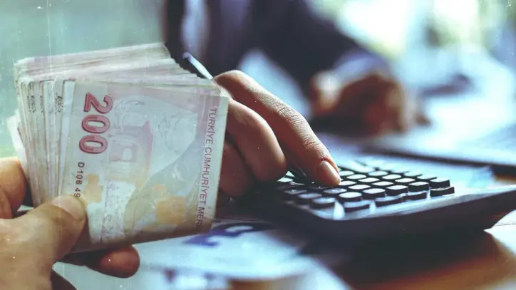 Milyonların gözü bu rakamlardaydı: Emekli ve memur maaşı için yeni zam hesabı! 2 aylık enflasyon farkı ne kadar oldu? Ocak ayında emekli maaşı ne kadar olacak?