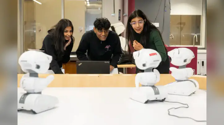 Navigating the AI Era with a CMU Focus on Critical Thinking