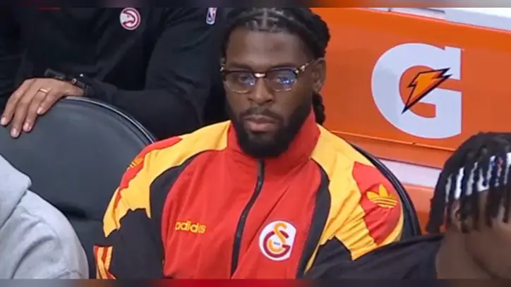 NBA yıldızı maça Galatasaray kombiniyle geldi! Sosyal medya yıkıldı - Sözcü Gazetesi