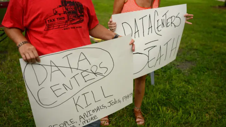 Not Even $10,000 Could Convince These Locals To Stop Protesting a Data Center Project
