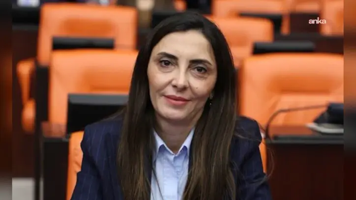 Nurhayat Altaca Kayışoğlu: Sarayın ekonomi politikası halkı yoksullaştırıyor