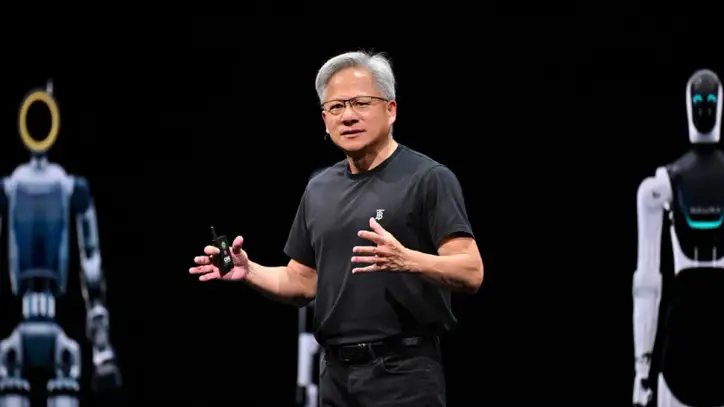 Nvidia CEO’su Huang: Ne yavaşlaması, yapay zekada hızlanalım