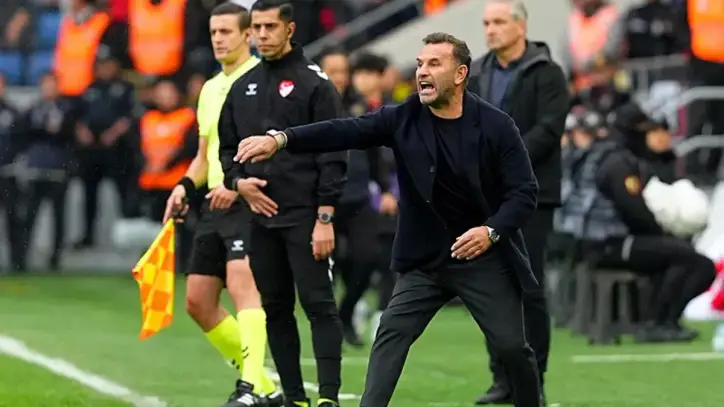 Okan Buruk: Zemin yüzünden bir oyuncumuzu kaybettik! - ASpor