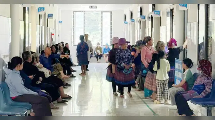 Öneriye göre, sağlık sigortası rutin sağlık kontrolleri için kişi başına en fazla 350.000 VND'yi karşılamalıdır.