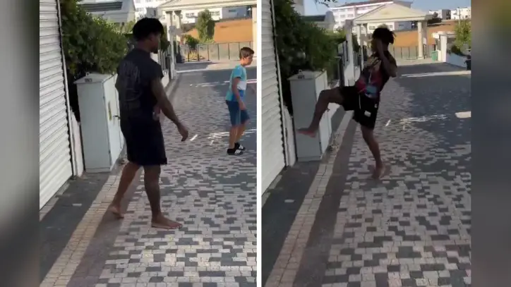 Orban Türkiye'ye çabuk alışmış! Çıplak ayakla sokağa indi, mahalledeki çocuklarla futbol oynadı