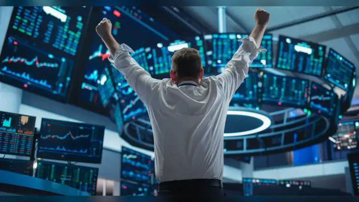 Palantir Billionaire Peter Thiel Has 42% of His Portfolio in These 2 Artificial Intelligence Stocks