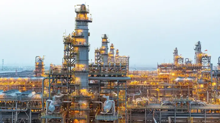 Petrol devinden Türkiye çıkarması: OYAK’la anlaşma yakın!