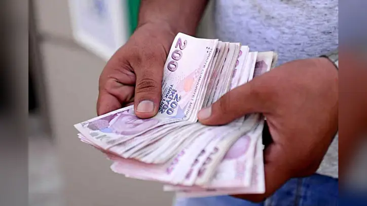 Petrol piyasası alev aldı! Benzine gece yarısı zam geliyor