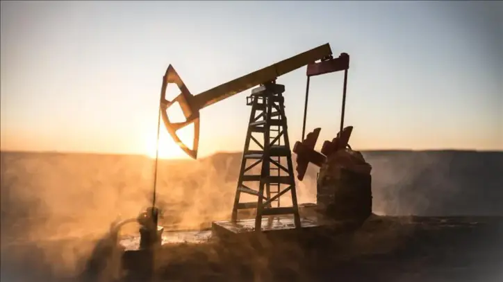 Petrolde savaş etkisi büyüyor! Brent 96 dolara dayandı