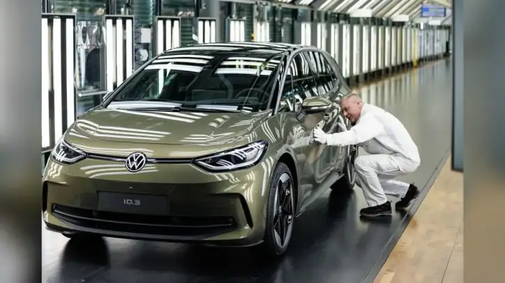 PLAN ONAYLANDI- Volkswagen, 50 bin kişiyi daha işten çıkarıyor