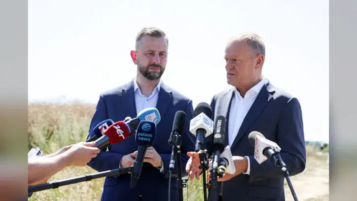 Polish Police Detain Man Over Threat to PM and Defence Minister