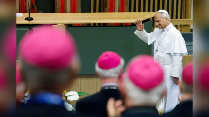 Pope Leo Pledges Action on Clergy Abuse After Meeting French Survivors