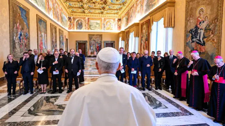 Pope Leo XIV ‘Unveils’ One of the Church's Weapons Against Artificial Intelligence - Rome Reports