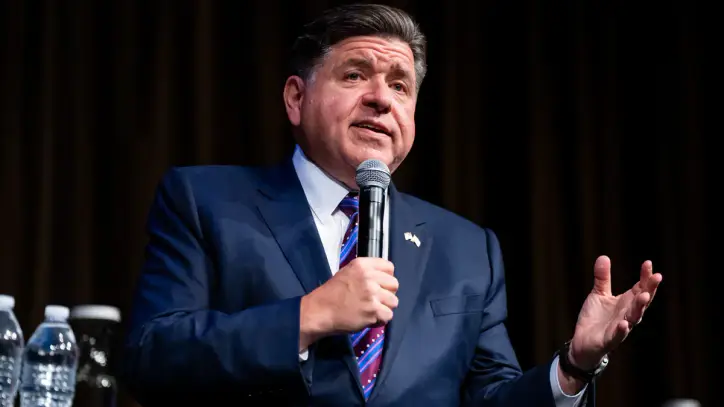 Pritzker establishes AI cabinet in Illinois amid calls for greater regulation