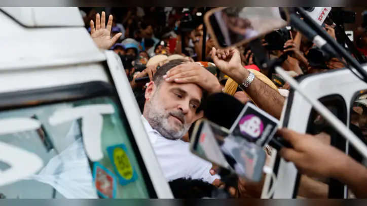 Rahul Gandhi, Indian opposition lawmakers detained over election chief protest for second day