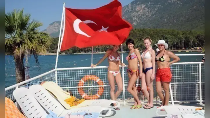 Rus turistlerin vazgeçilmezi yine Türkiye!