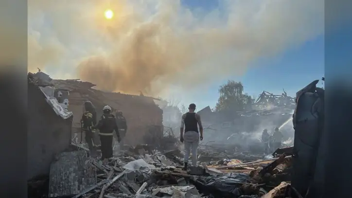 Russian Attacks Kill Six People in Two Ukrainian Cities