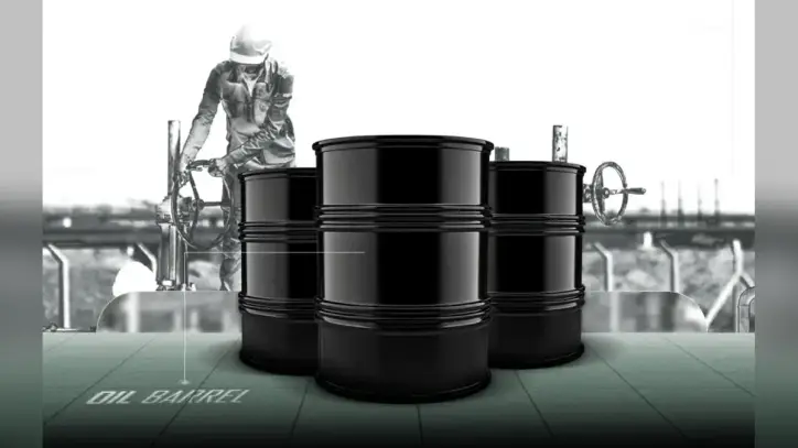 Rusya’dan yakıt arzı beklentisi petrol fiyatlarını düşürdü