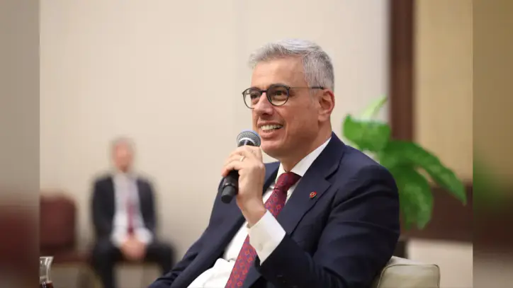 Bakan Memişoğlu: Sağlık sektörünün temsilcileriyle bir araya geldik