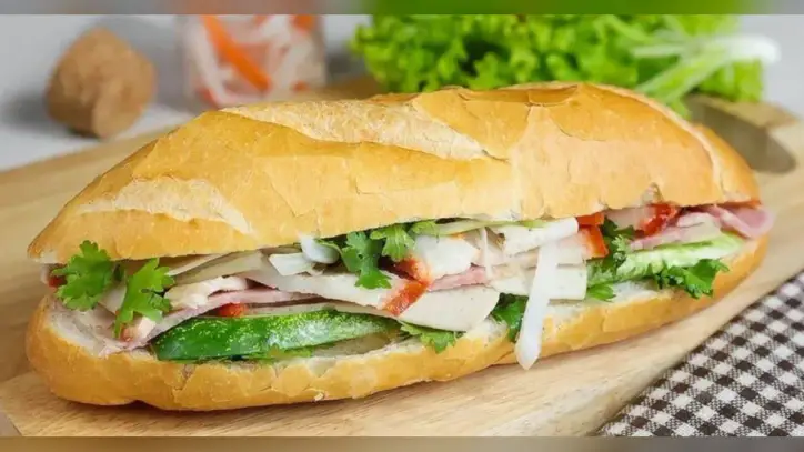 Sağlık Bakanlığı, Gia Lai'de çok sayıda kişinin ekmek yemesi sonucu gıda zehirlenmesi şüphesiyle ilgili soruşturma başlattı.