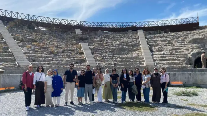 Sağlık çalışanları İznik'in tarihî mirasını yakından keşfetti