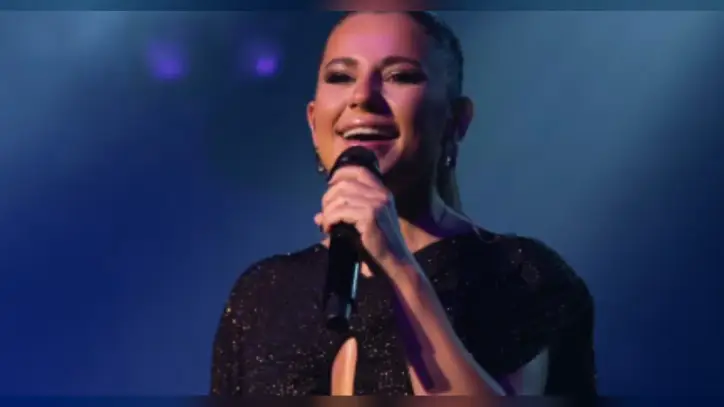 Sahneden düşen Merve Özbey'in sağlık durumuyla ilgili açıklama geldi - Sözcü Gazetesi