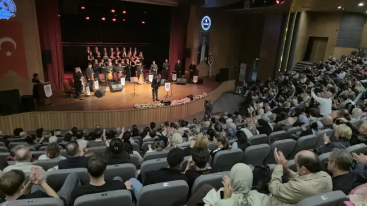Samsun'da SAYSAD TSM Korosu'ndan kuruluş konseri - Samsun Haberleri - Habertürk Yerel Haberler