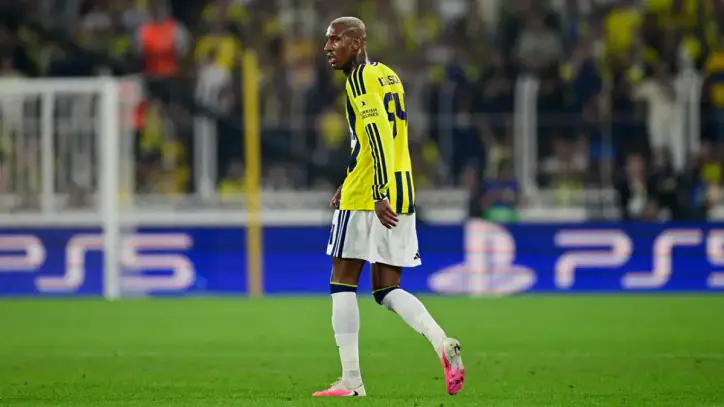 Samsunspor maçının kamp kadrosu açıklandı: Fenerbahçe'den Talisca ve Oppong kararı
