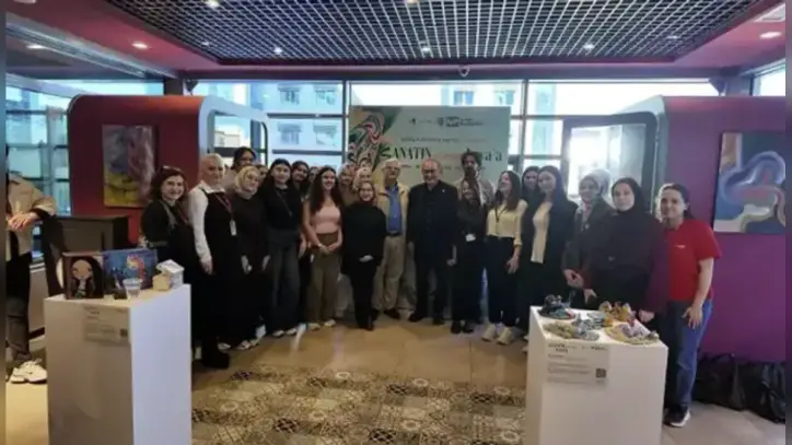 ‘Sanatın Dilinden Hayata’ sergisi ziyarete açıldı