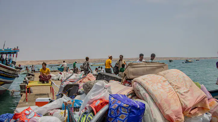 Saudis and Houthis exchange strikes, Yemenis take to boats to flee as Middle East war spreads