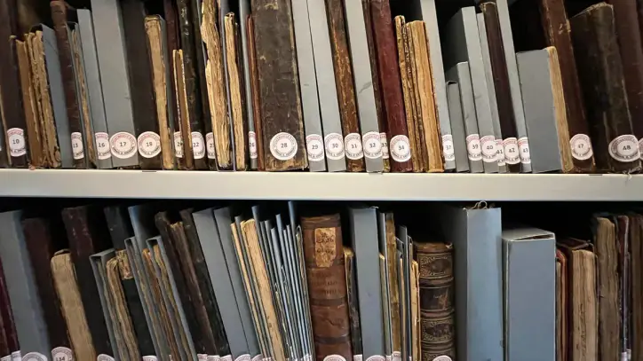 Asırların hazinesi dijitalde: Erünsal’ın bağışladığı 525 nadide eser erişime açıldı
